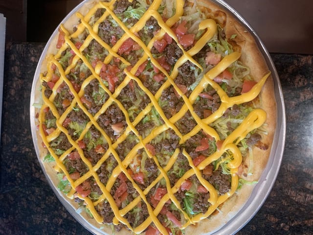 Taco Gourmet Pizza.