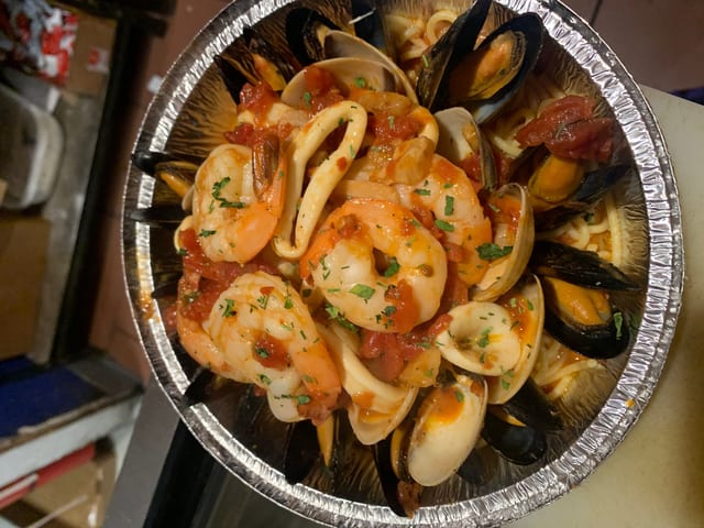 Seafood Combination Lunch.