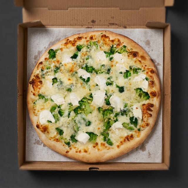 Broccoli White Pizza.