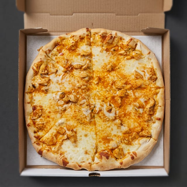 Chicken Buffalo Gourmet Pizza.